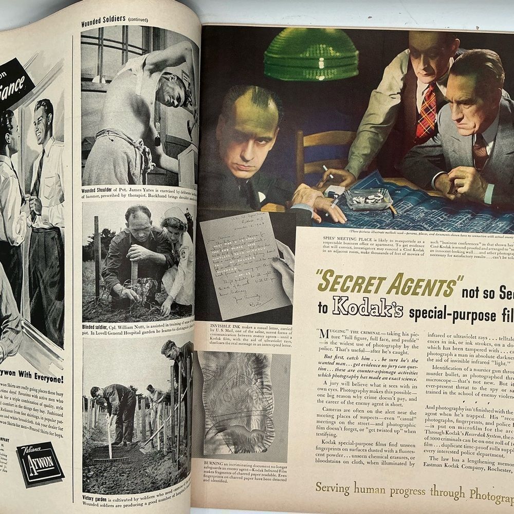 Vintage LIFE Magazine July 19, 1943 - Picture 4 of 6